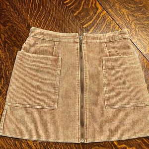 She + Sky Skirt Wide Wale Corduroy Mini Camel Women's Small EUC
